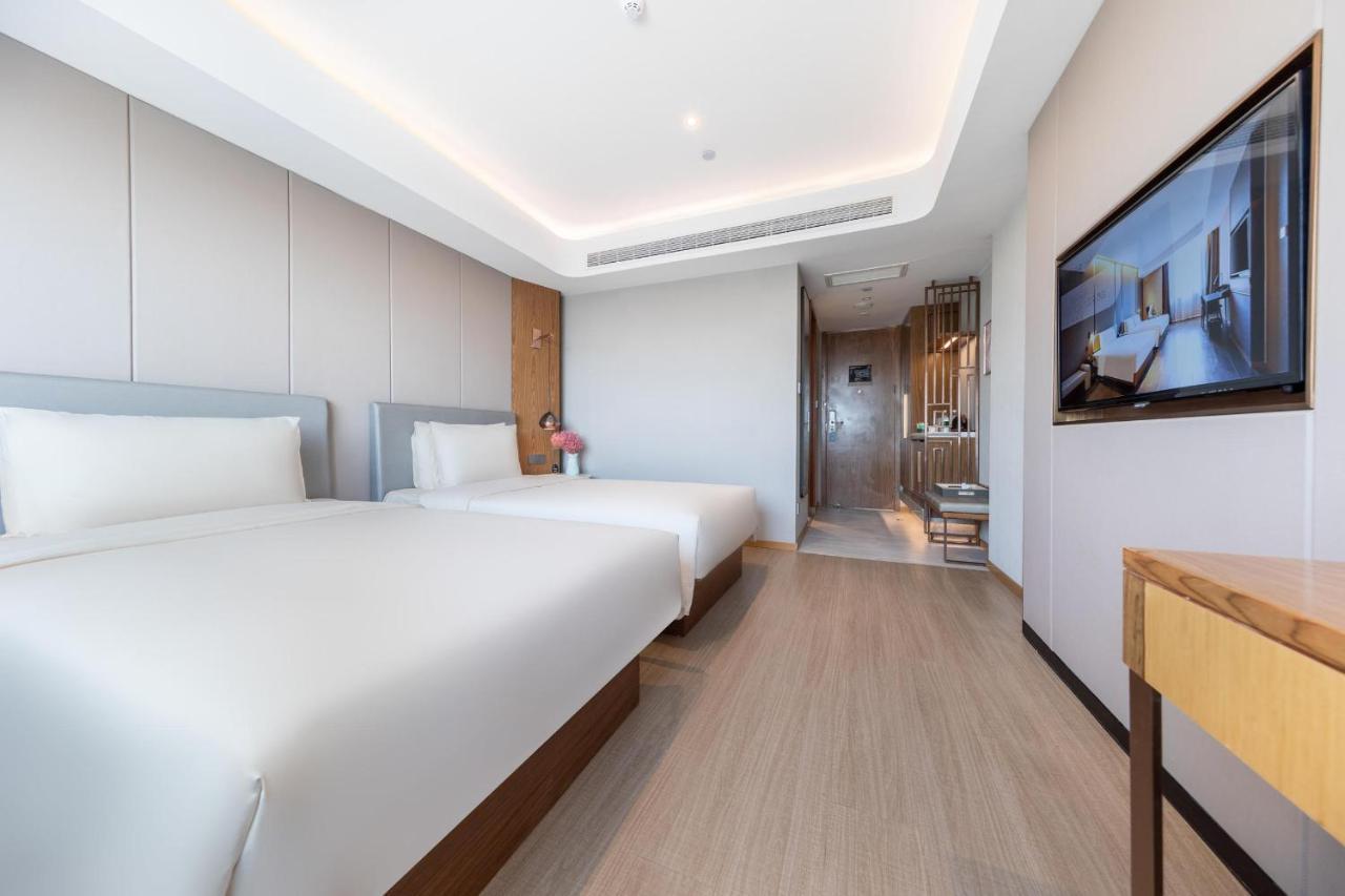 Atour X Hotel Yantai Penglai Pavilion Bagian luar foto